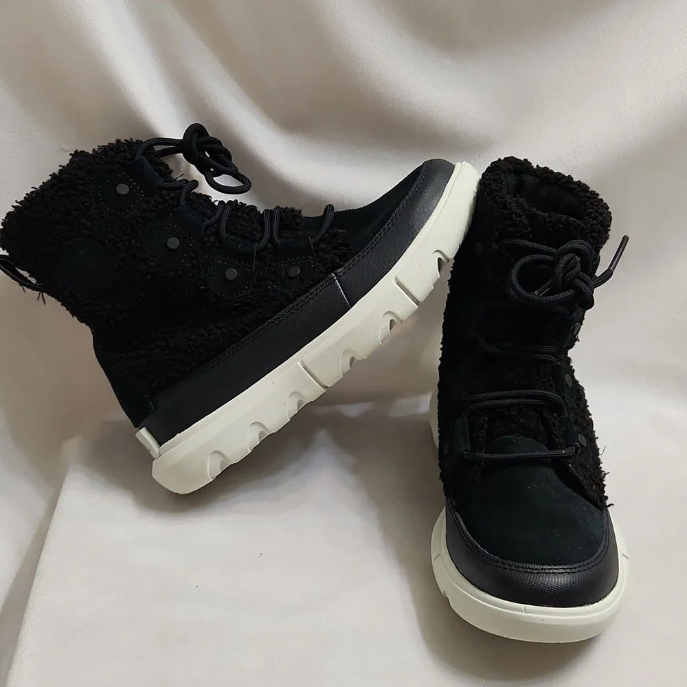 Sorel Explorer II Joan Cozy Winter Black Suede Boots (W Size 5)